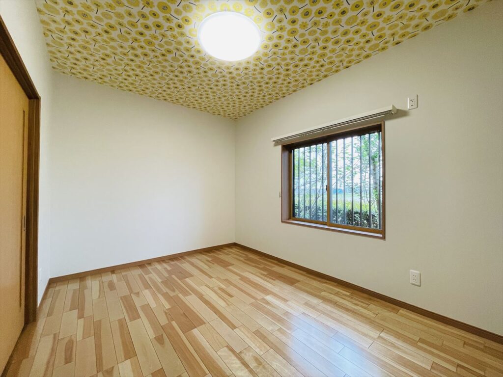 西尾市S様｜内装リフォームで明るく快適な子供部屋事例