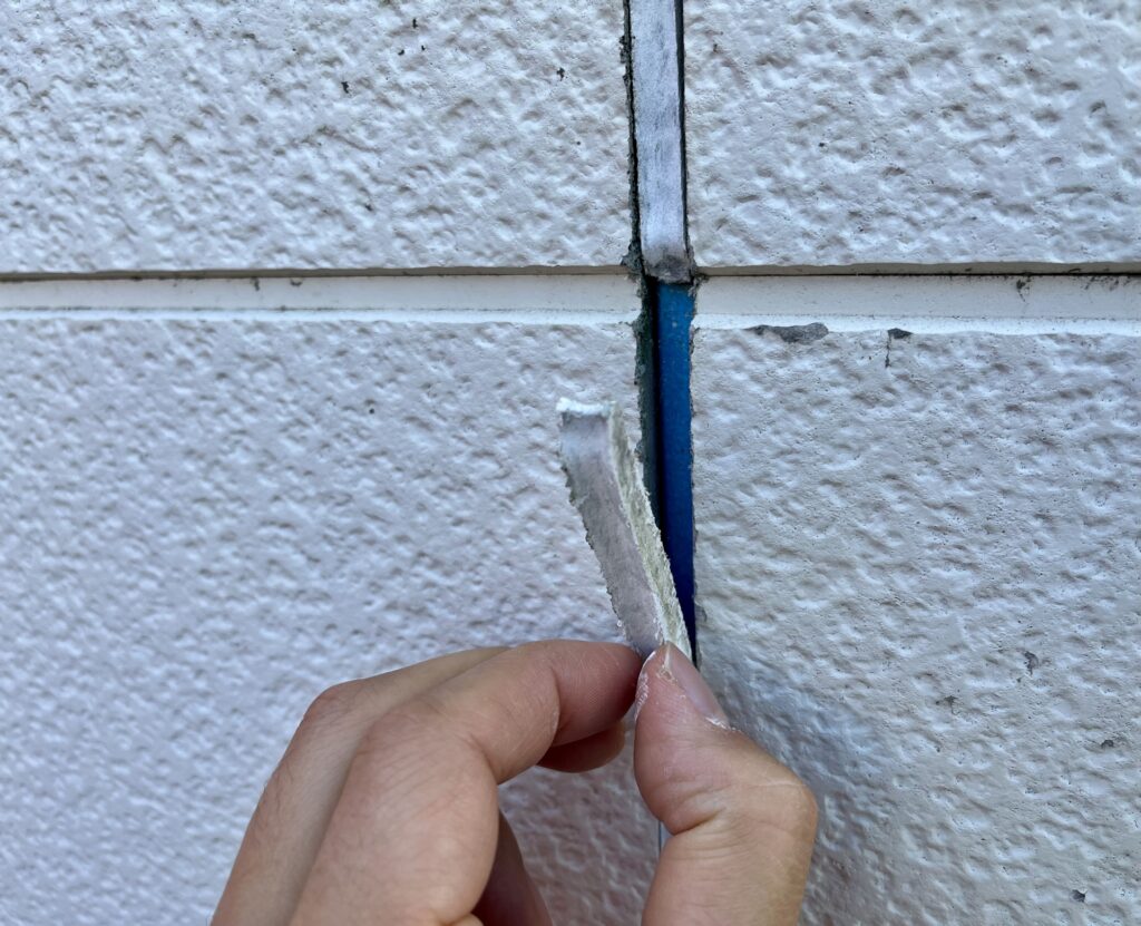 外壁のコーキングの劣化