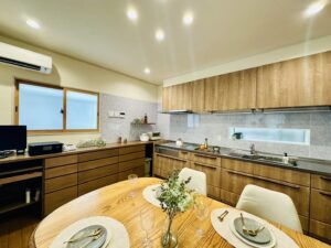 西尾市H様邸｜珪藻土＆エコカラットで空気を整えるLDKリフォーム！