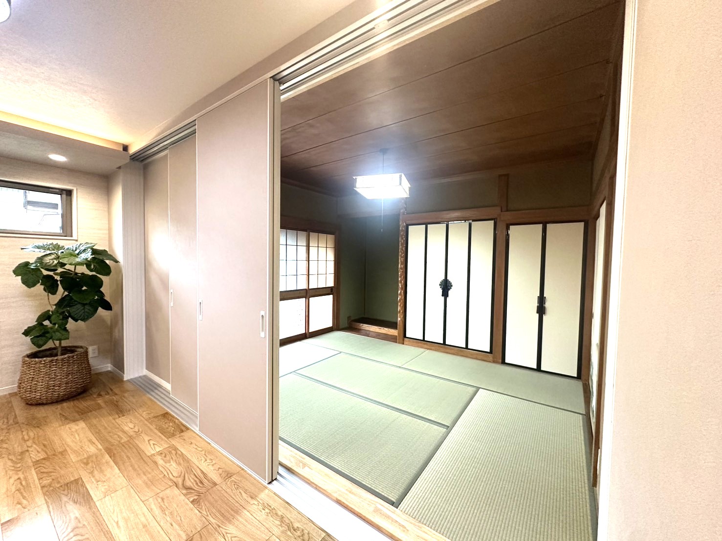 西尾市A様邸｜建具が印象的な和室！YKK　ファミットC（クロスタイプ）